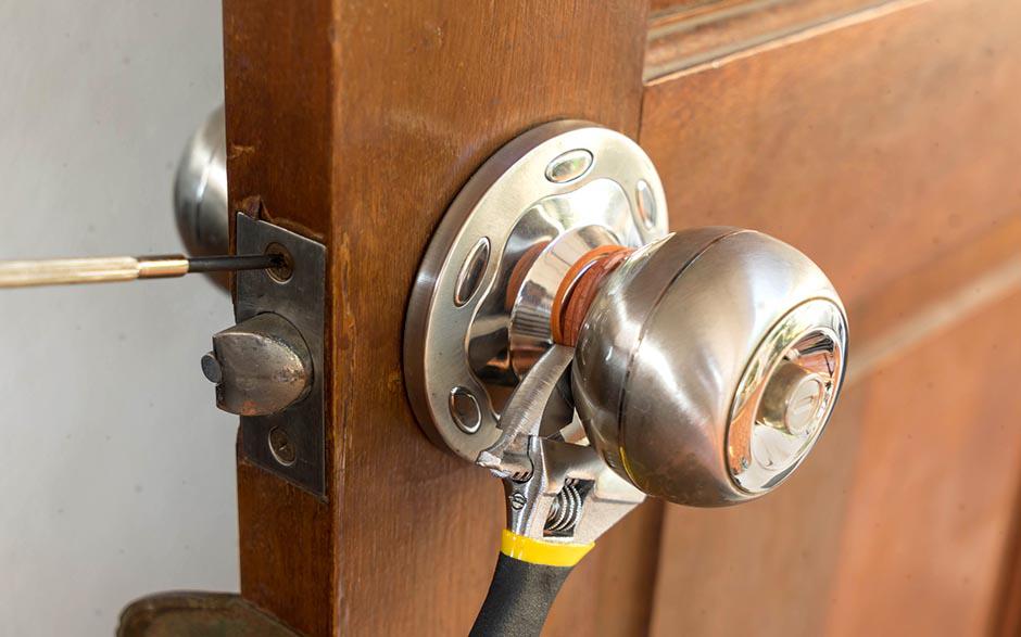 changer serrure porte Rungis