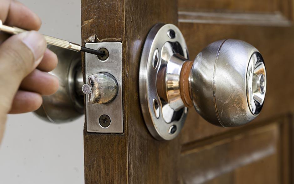  changer serrure porte Rungis